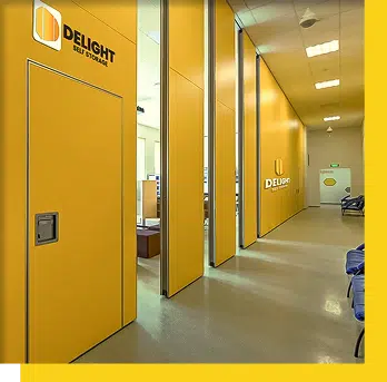 Short-term self storage in Dubai with climate control”